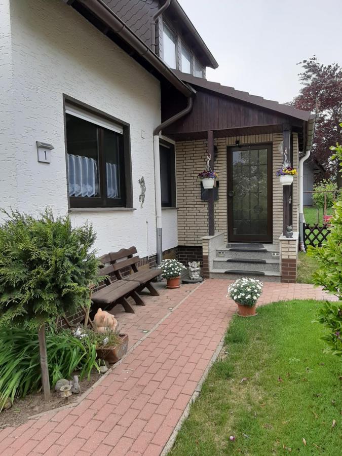 Familienfreundliche Ferienwohnung Auf Dem Lande Monteur Wohnung Хессиш-Ольдендорф Экстерьер фото
